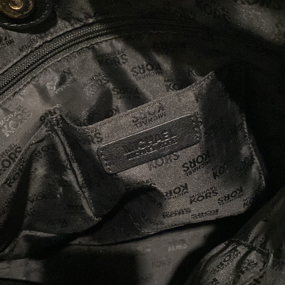 ✨MK Singature Canvas Purse✨ - Picture 6 of 7